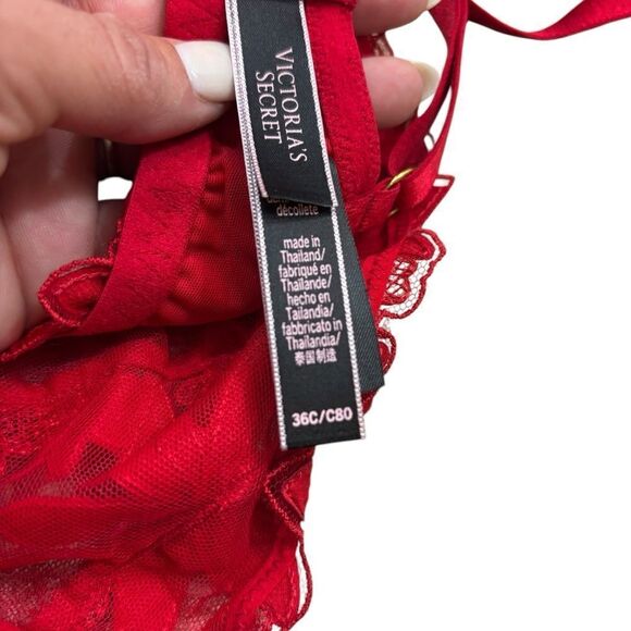 Victoria’s Secret Red Lace‎ Low Cut Demi Unpadded Bra Size 38C - Picture 3 of 12